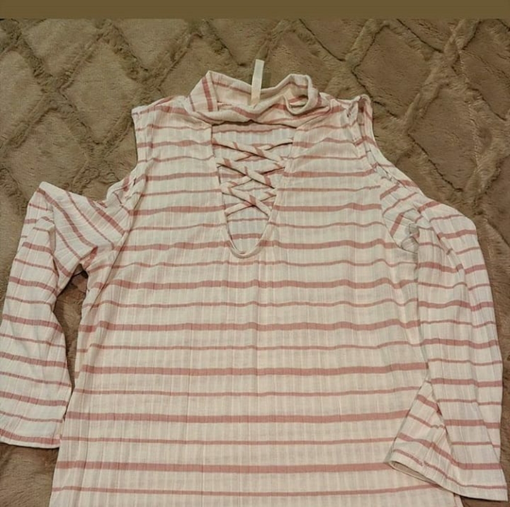 White and Pink Blouse